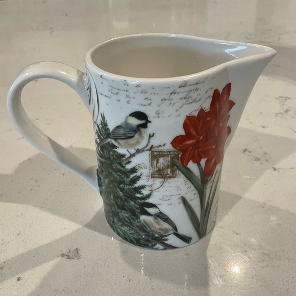 Grace Teaware Chickadee’s & Tiger Lilies design. Cream and Sugar Set - Picture 7 of 10